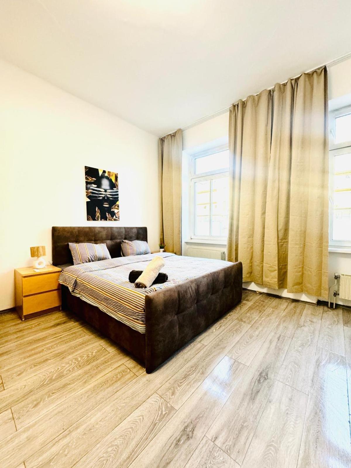 Appartement Comfy 3br In A Shared Apt, 10min To Fac Platz